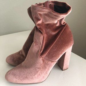 (WORN ONCE) Steve Madden Pink Velvet/Suede Booties